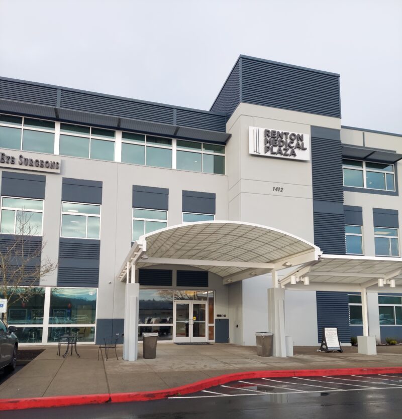 Entrance to Renton Medical Plaza building with signage